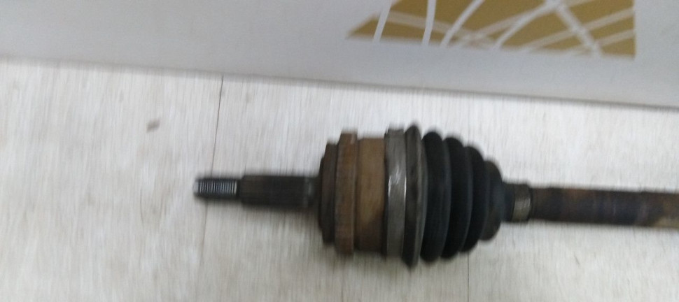 Привод передний правый Lada Vesta SW Cross 1.8 18 > oem 8450030790 (скл-3)