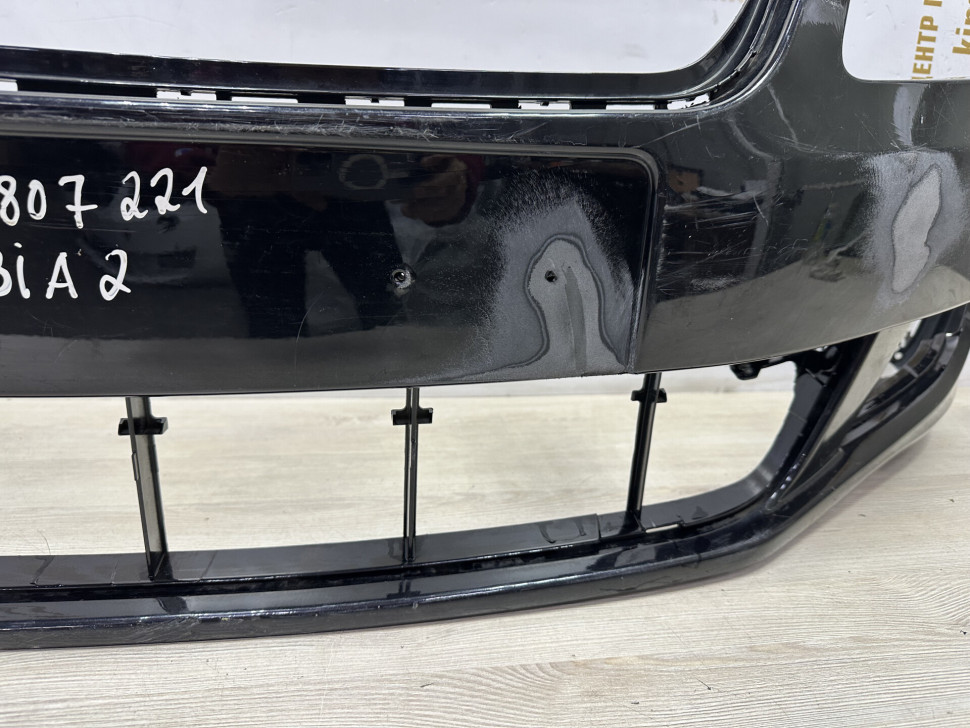 Бампер передний б/у Skoda Fabia 2 OEM 5JU807221 Бампер передний б/у Skoda Fabia 2 OEM 5JU807221