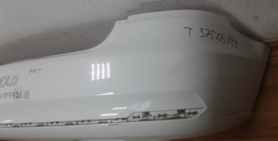 Бампер задний Volkswagen Polo sedan рест oem 6RU807421D (трещина) (скл-3)