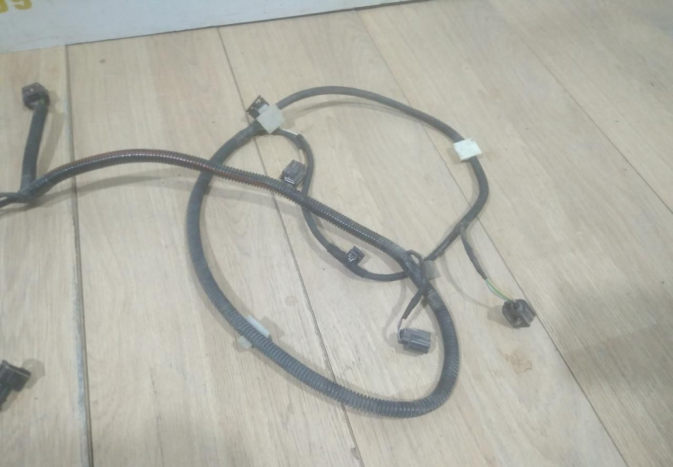 Проводка зад бампера бу Renault Kaptur OEM 240159312R Проводка зад бампера бу Renault Kaptur OEM 240159312R