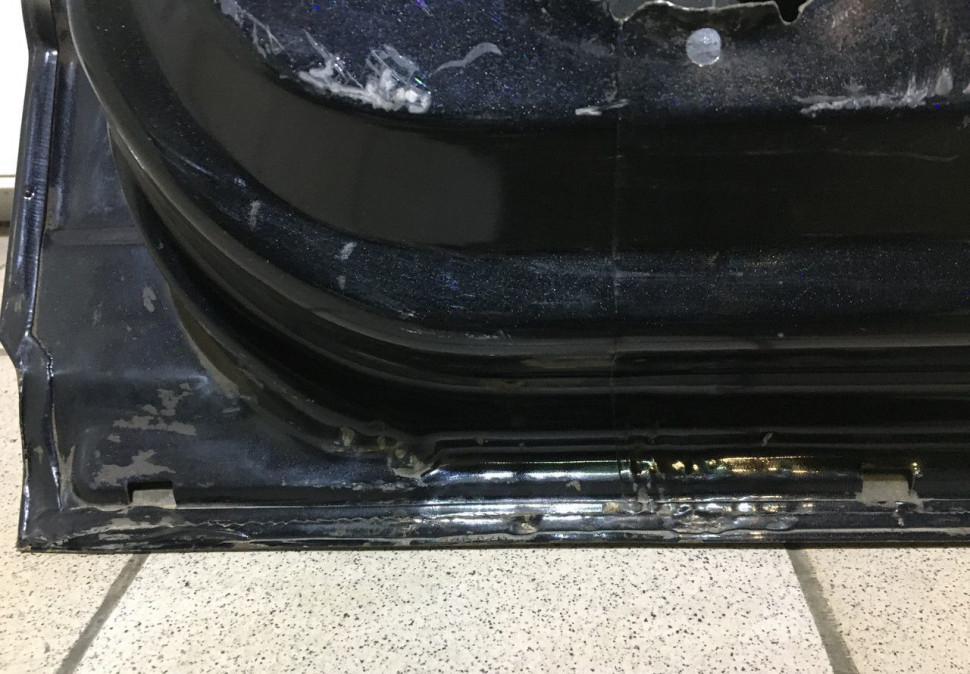 Дверь задняя правая бу Suzuki SX4 хетчбек OEM 6800375811 (скл-3)