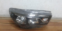 Фара правая Lada Vesta oem 8450006952 (слом. 3 крепл) (скл-3)