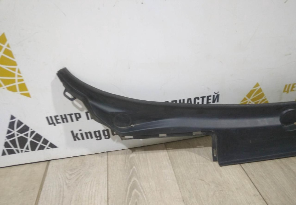 Обивка жабо бу BMW X3 F25 OEM 51717206135