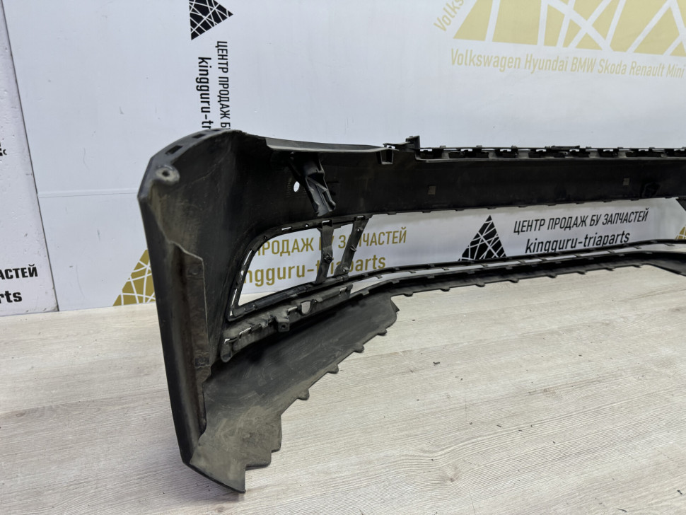 Бампер передний Volkswagen Jetta 6 рестайлинг OEM 5CU807221A Бампер передний Volkswagen Jetta 6 рестайлинг OEM 5CU807221A