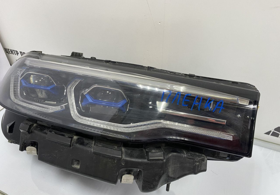 Фара лазерная правая BMW X7 G07 OEM 63119852956