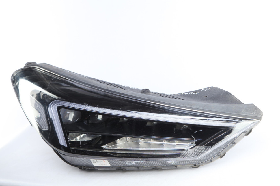 Фара правая LED Hyundai Tucson 3 2018 OEM 92102D7700