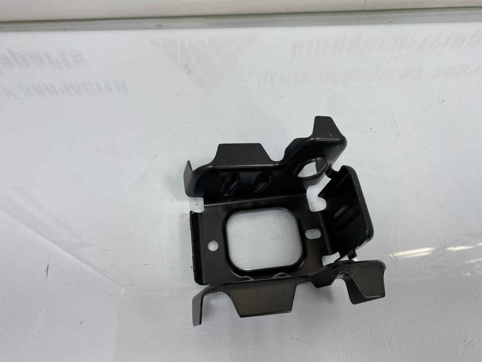 Пластина лонжерона средняя внутрення Volkswagen Polo 5 OEM 6R4810848A
