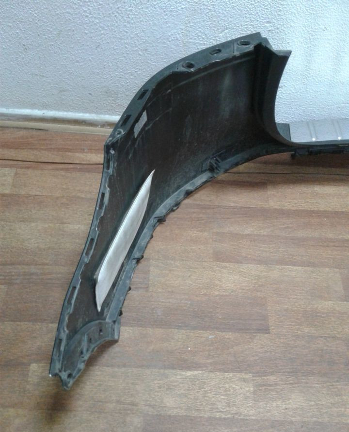 Бампер задний Volkswagen Touareg NF (15>) трещины 7p6807421d Бампер задний Volkswagen Touareg NF (15>) трещины 7p6807421d