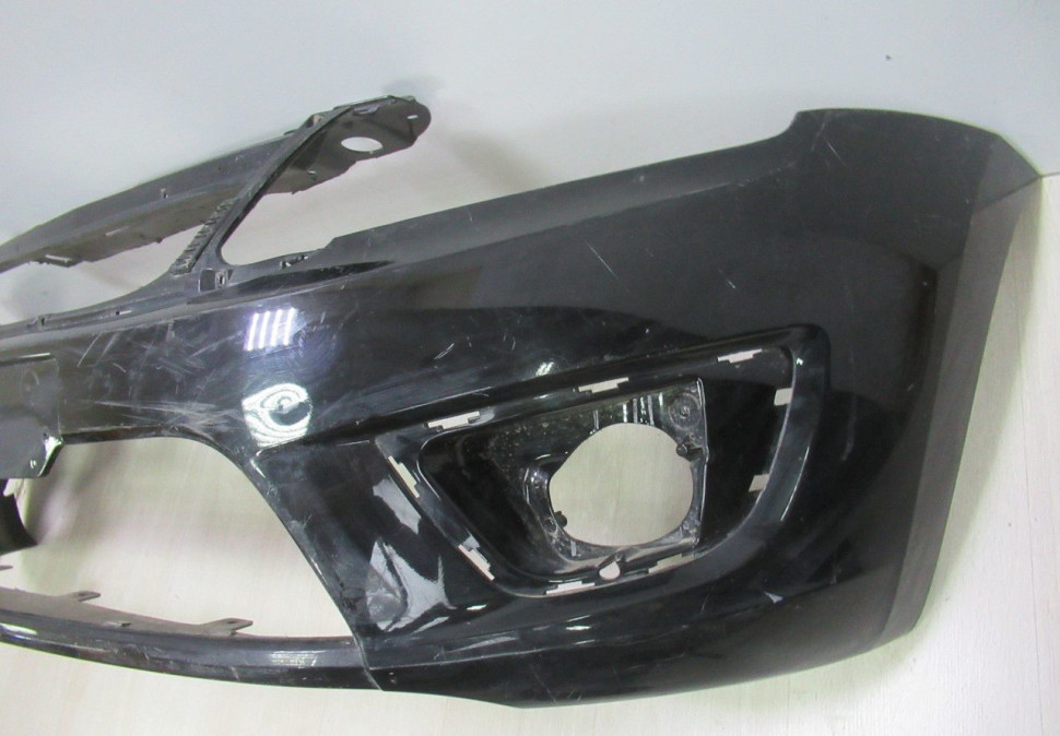 Бампер передний Lada Granta  oem 21910280301501 (трещины) (скл-3)