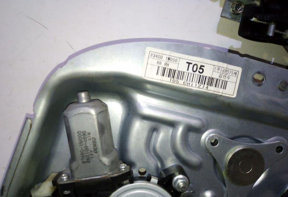 Стеклоподъемник Kia Cerato 2008-2013 oem 834801M050 (скл-3) Стеклоподъемник Kia Cerato 2008-2013 oem 834801M050 (скл-3)