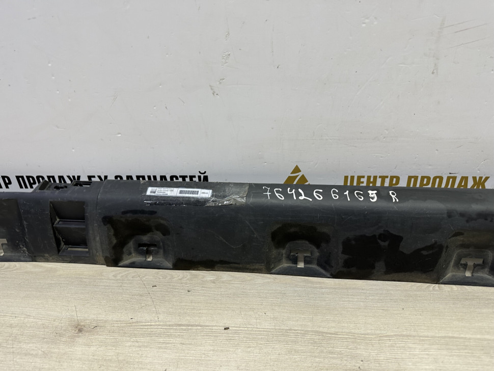 Порог правый бу Renault Sandero Stepway 2 OEM 764266165R Порог правый бу Renault Sandero Stepway 2 OEM 764266165R