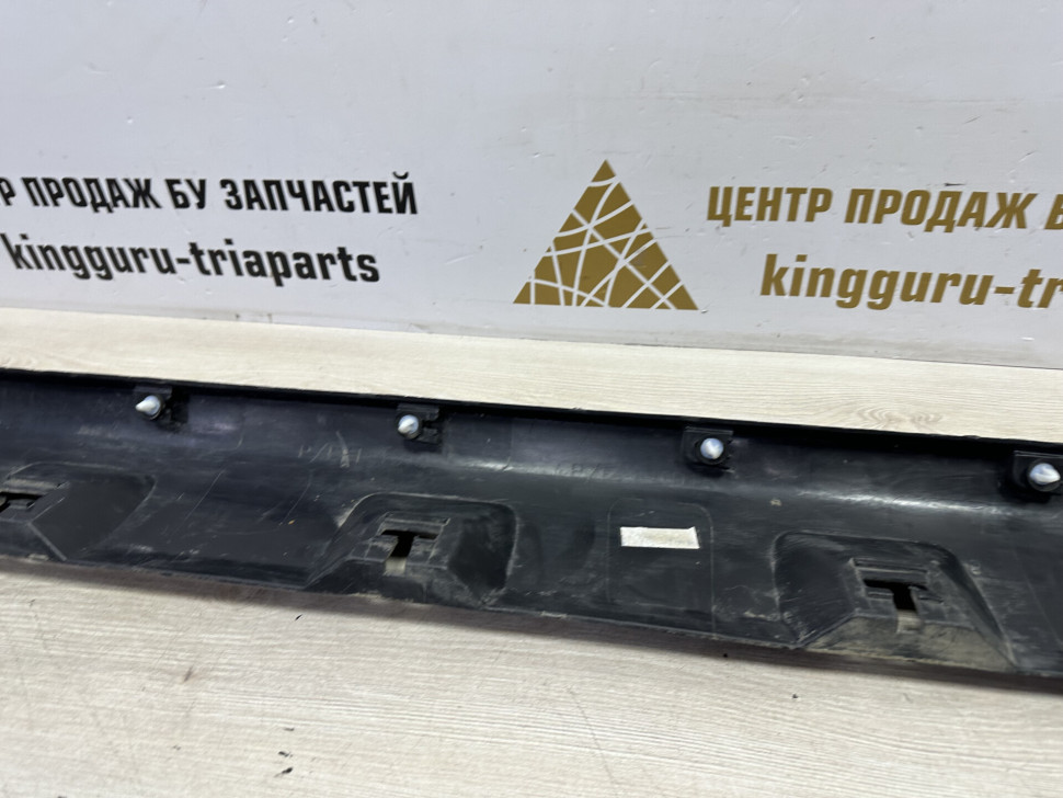 Порог правый бу Renault Sandero Stepway 2 OEM 764266165R Порог правый бу Renault Sandero Stepway 2 OEM 764266165R