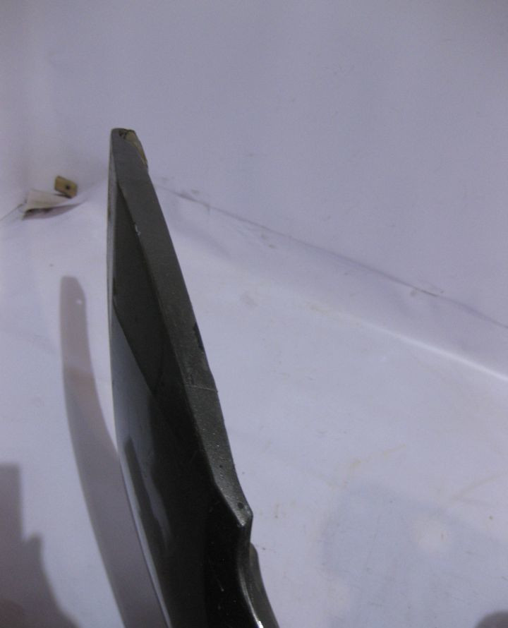 Бампер передний Lada Granta oem 2191280301501 (трещина) (скл-3) Бампер передний Lada Granta oem 2191280301501 (трещина) (скл-3)