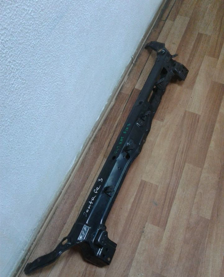 Панель передняя (верх часть) Hyundai Santa Fe 3 до рест Панель передняя (верх часть) Hyundai Santa Fe 3 до рест