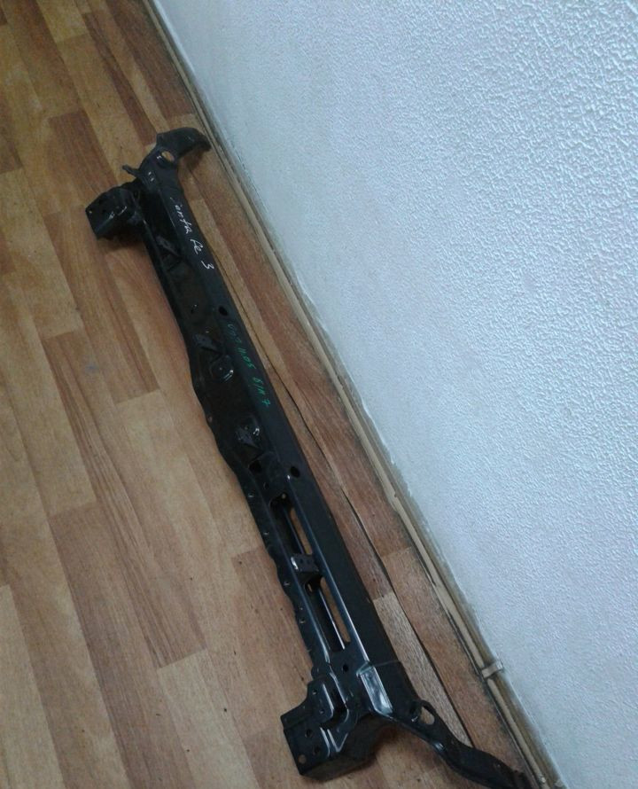 Панель передняя (верх часть) Hyundai Santa Fe 3 до рест Панель передняя (верх часть) Hyundai Santa Fe 3 до рест