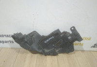 Кронштейн под фару правый бу Renault Fluence OEM 622220012R