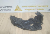 Кронштейн под фару правый бу Renault Fluence OEM 622220012R