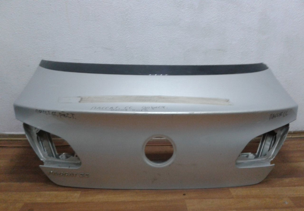 Крышка багажника Volskwagen Passat CC до рест