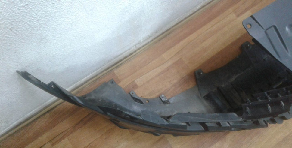 Бампер передний Lada Vesta Cross oem 8450031004 (скл-3)