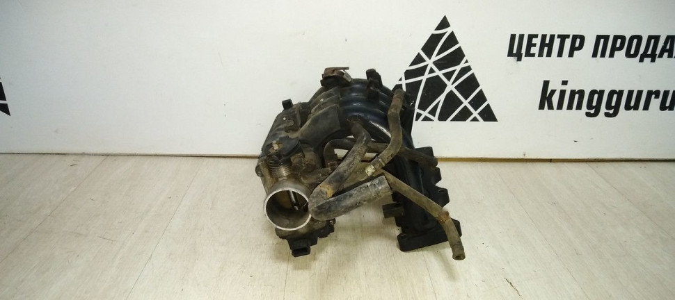 Впускной коллектор Hyundai Accent 2 G4EC (скл-3) Впускной коллектор Hyundai Accent 2 G4EC (скл-3)