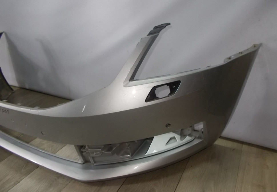 Бампер передний бу Skoda Octavia A7 рестайлинг OEM 5EU807221F Бампер передний бу Skoda Octavia A7 рестайлинг OEM 5EU807221F