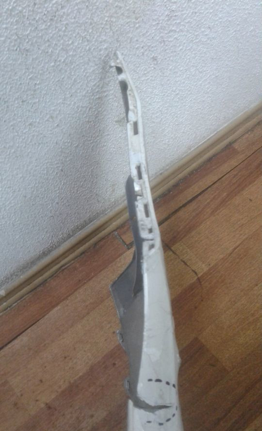 Бампер передний Volkswagen Golf 6 oem 5k0807221 (вмятина, трещина) Бампер передний Volkswagen Golf 6 oem 5k0807221 (вмятина, трещина)