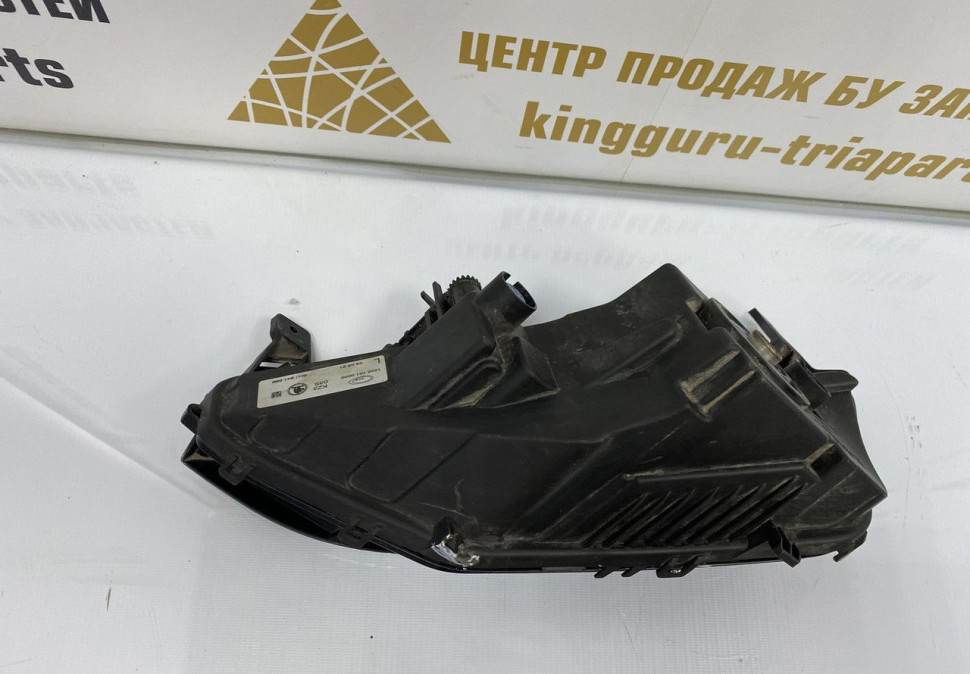 Фара противотуманная левая Skoda Rapid 2 OEM 60U941699 Фара противотуманная левая Skoda Rapid 2 OEM 60U941699