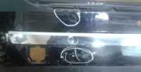 Бампер задний Volkswagen Touareg NF oem 7p6807421f (мал. трещины)