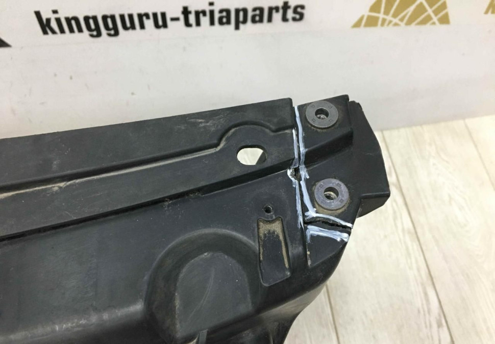 Панель передняя Skoda Rapid OEM 60U805588C