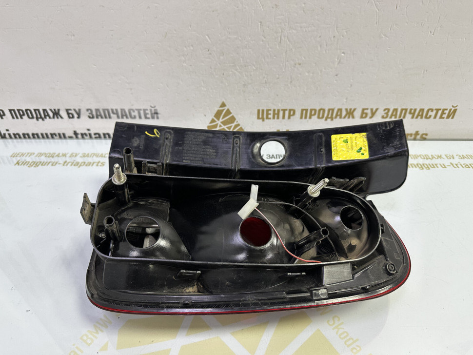 Фонарь левый бу Renault Duster OEM 265550368R Фонарь левый бу Renault Duster OEM 265550368R