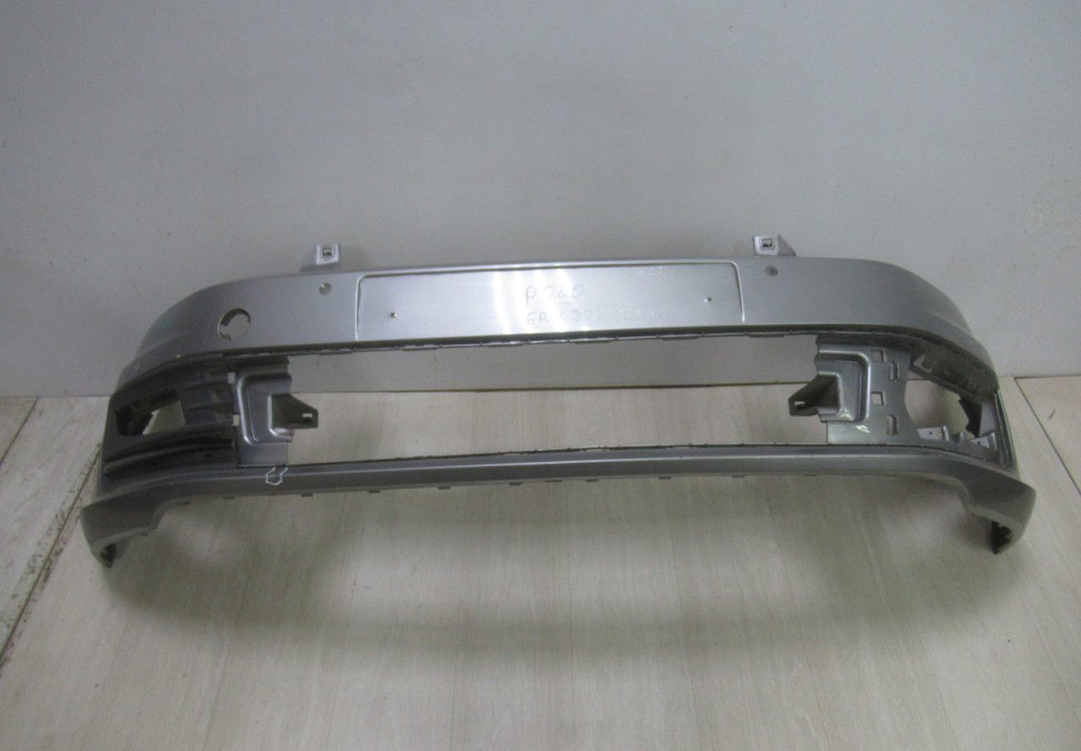 Бампер передний Volkswagen Polo 5 Sedan (15>) oem 6RU807221A