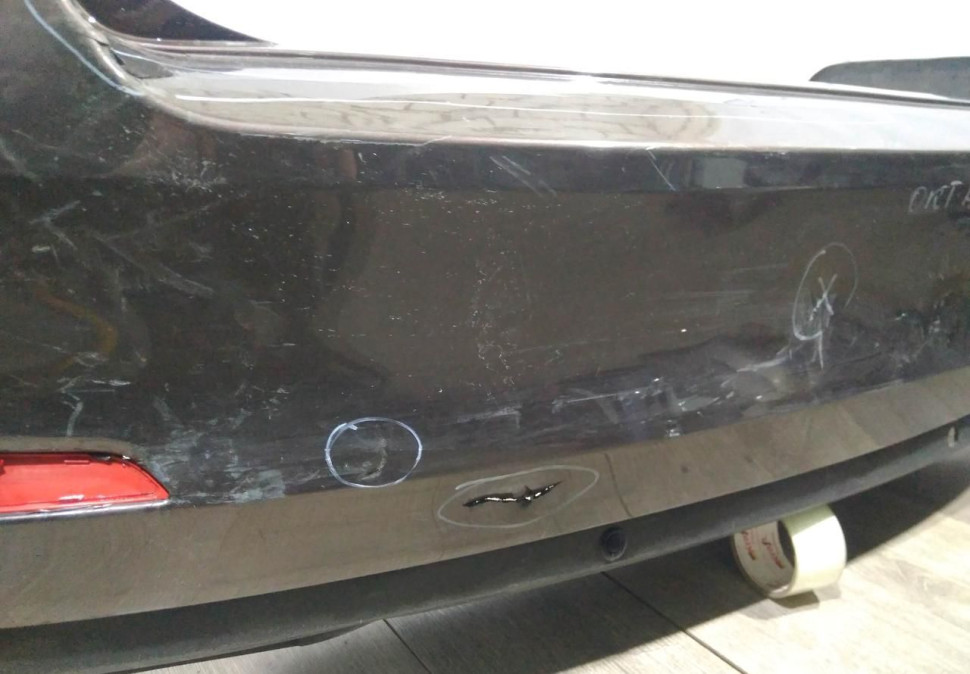 Бампер задний бу Skoda Octavia A7 OEM 5E0807421