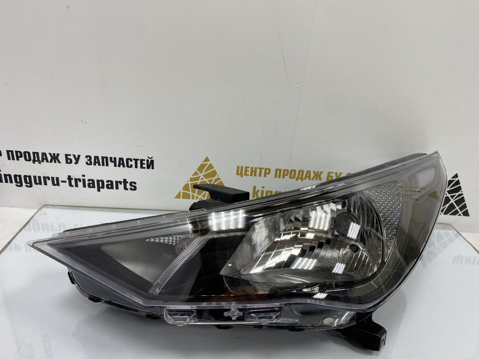 Фара левая Hyundai Solaris 2 рестайлинг 2020 OEM 92101H5500