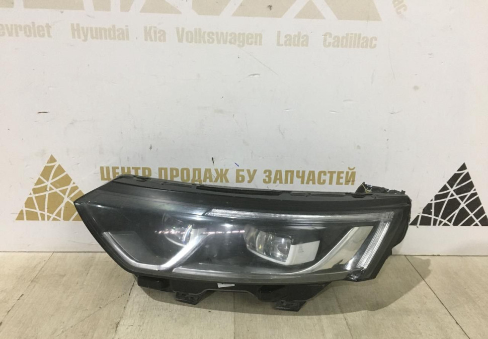 Фара ЛЭД LED левая Renault Koleos 2 OEM 260604608R