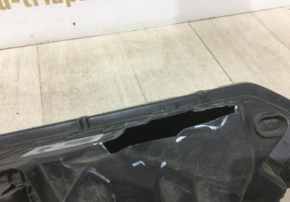 Фара ЛЭД LED левая Renault Koleos 2 OEM 260604608R