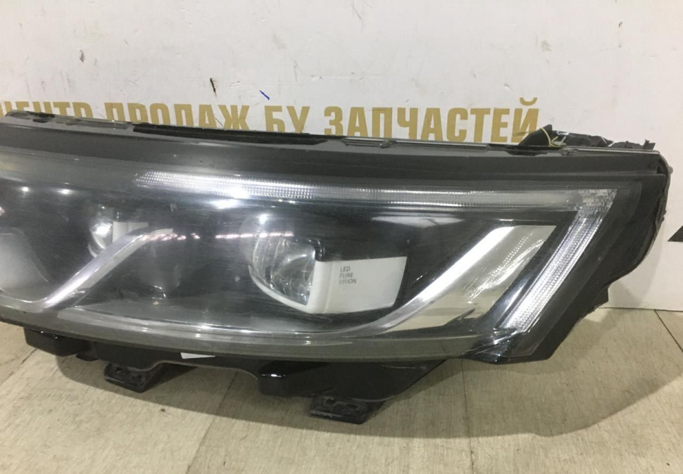 Фара ЛЭД LED левая Renault Koleos 2 OEM 260604608R Фара ЛЭД LED левая Renault Koleos 2 OEM 260604608R