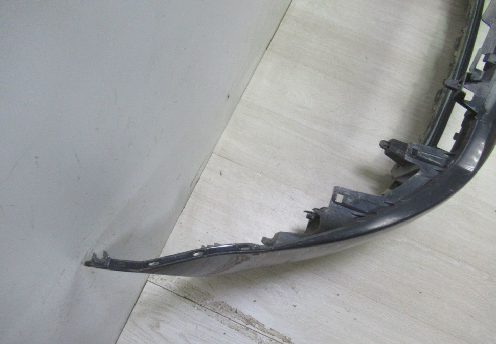 Бампер передний Volkswagen Polo oem 6RU807221