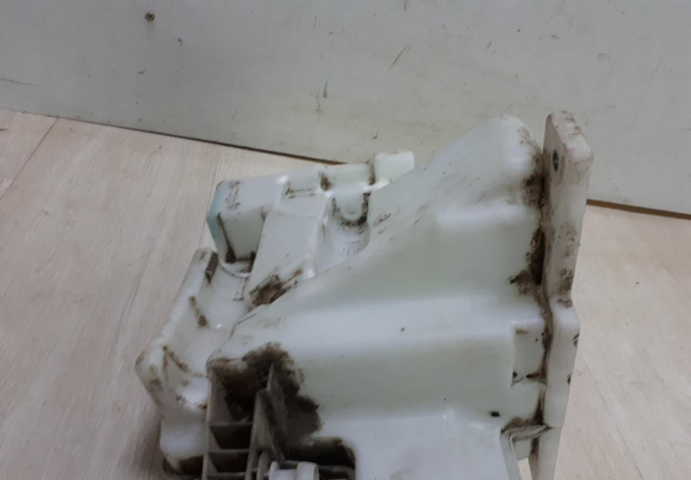 Бачок омывателя Volkswagen Polo седан oem 6ru955449a