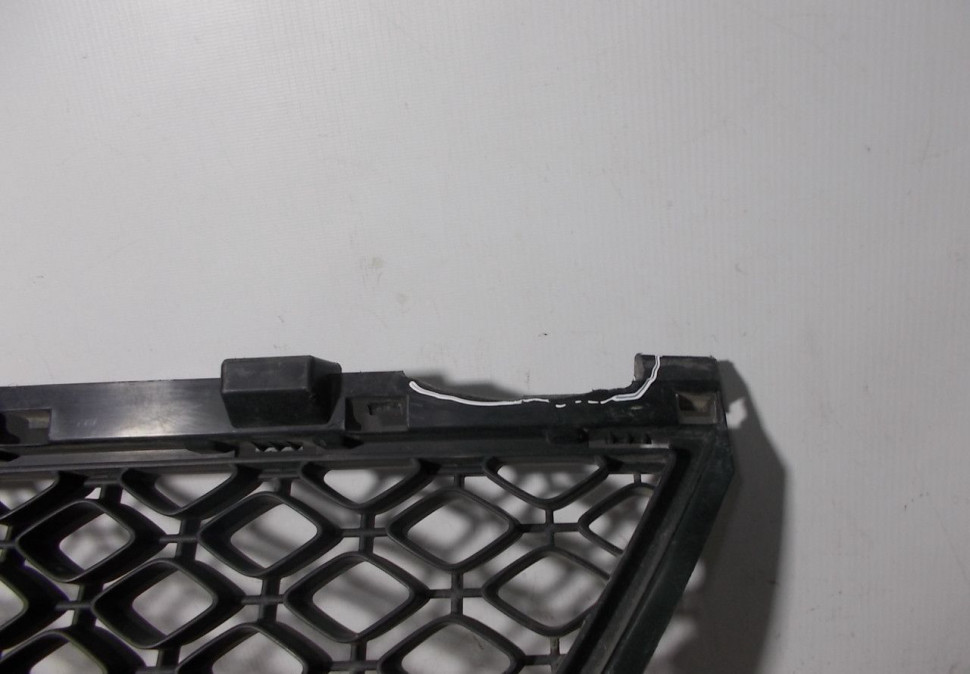 Решетка переднего бампера бу Renault Sandero Stepway 2 OEM 622548039R