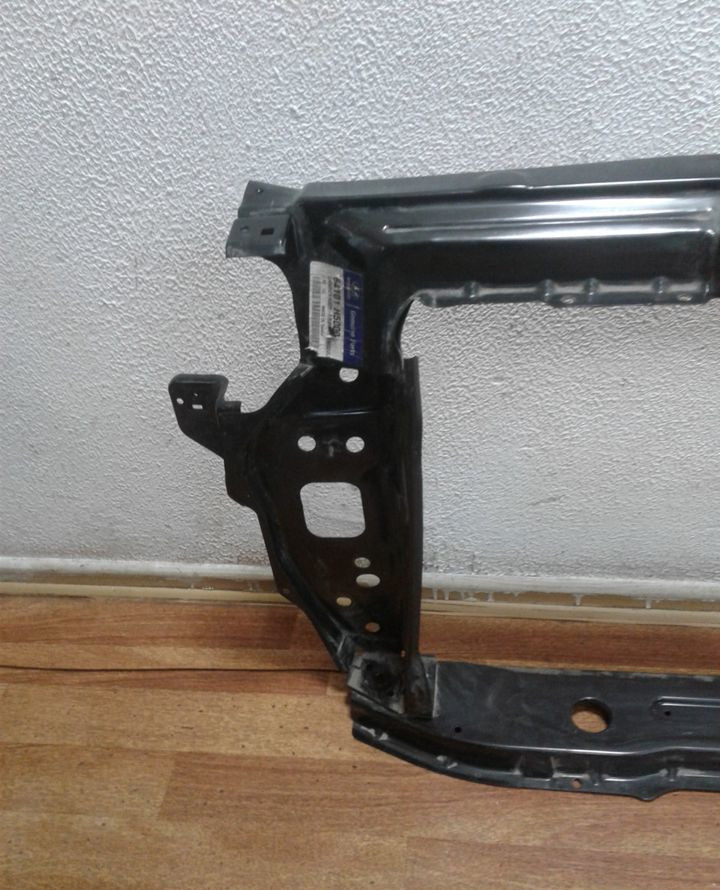 Панель передняя Hyundai Solaris 2 (17>) вмятины oem 64101h5000