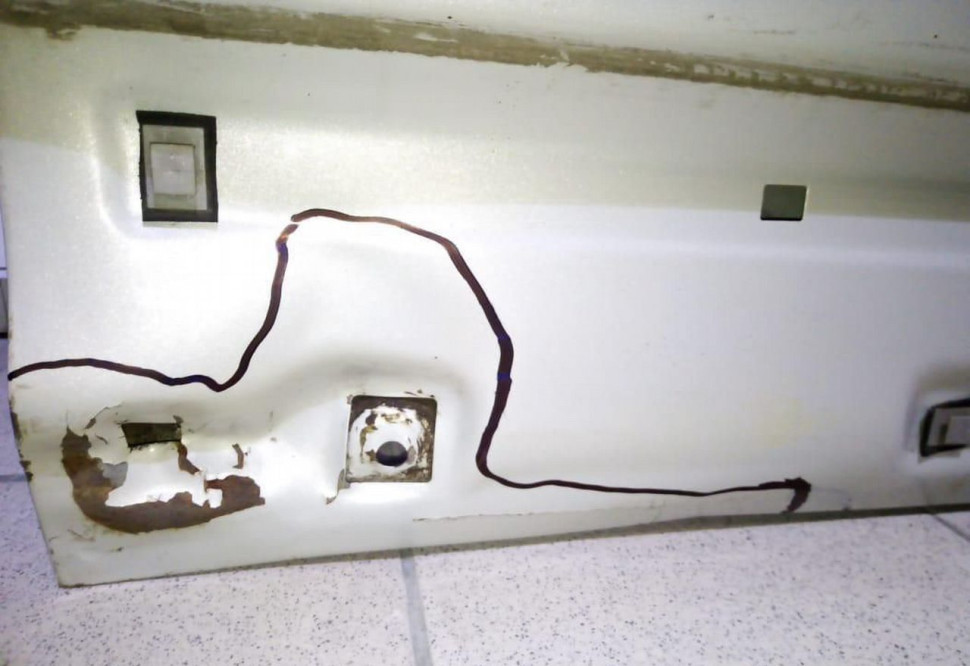 Дверь передняя правая Hyundai Santa Fe 3 12-18 oem 760042W000 (скл-3)