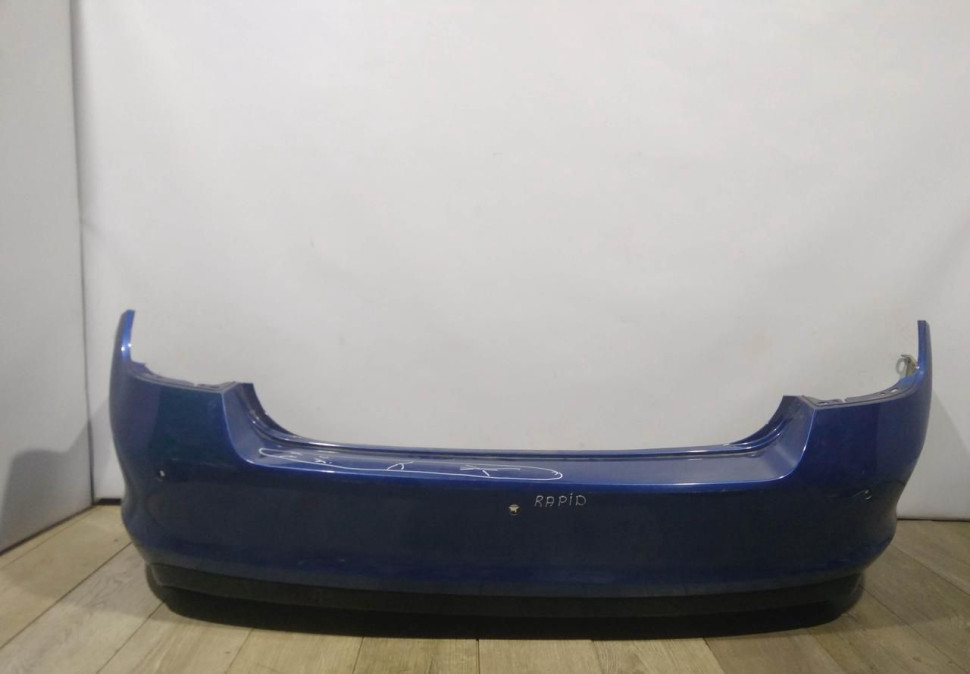 Бампер задний бу Skoda Rapid OEM 60U807421 (В)