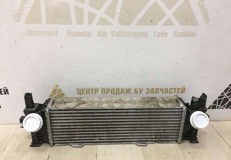 Радиатор интеркулера BMW X3 G01 OEM 17518578146