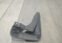 Брызговик задний левый бу Skoda Octavia A7 OEM 5E0821821A