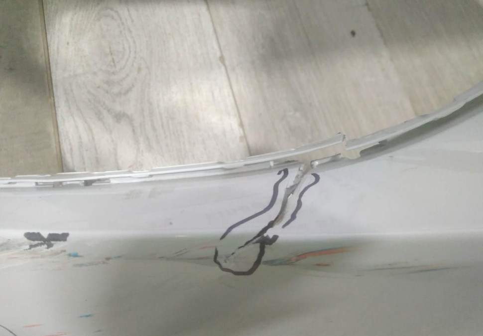 Бампер передний бу BMW X6 F16 M-Pack OEM 51118056492 Бампер передний бу BMW X6 F16 M-Pack OEM 51118056492