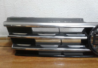 Решетка радиатора Volkswagen Tiguan 2 (17>) oem 5NA853653B