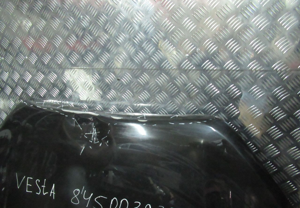 Капот Lada Vesta oem 8450039378 (вмятины) (скл-3)
