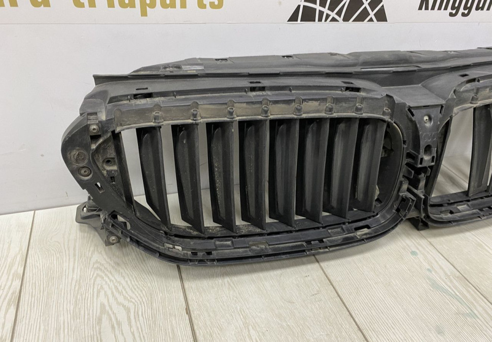 Заслонка решетки (жалюзи) BMW 7 G11 OEM 5113187156 Заслонка решетки (жалюзи) BMW 7 G11 OEM 5113187156