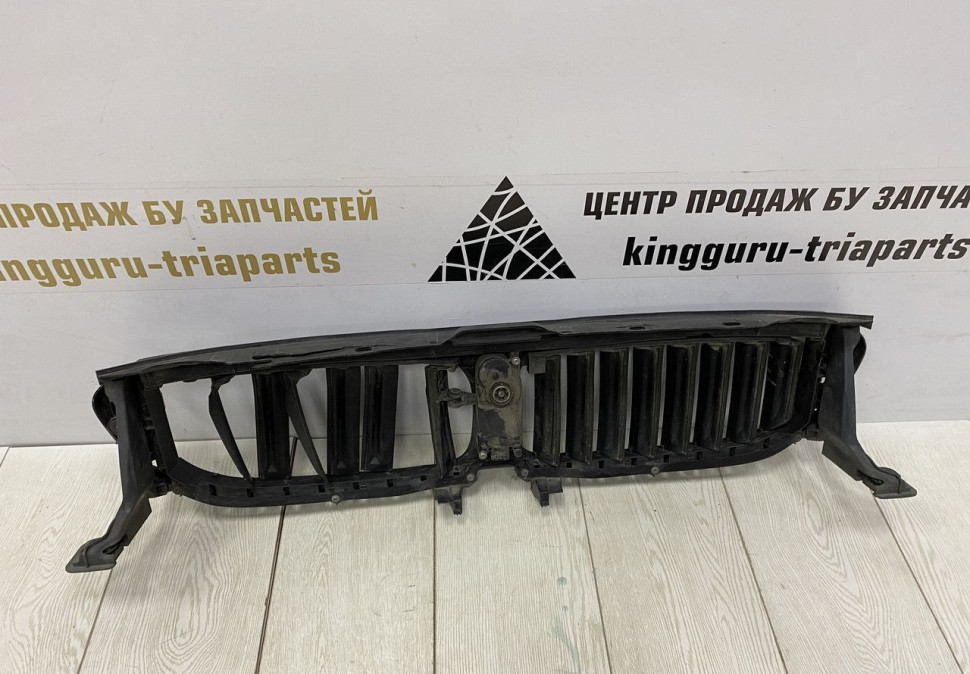 Заслонка решетки (жалюзи) BMW 7 G11 OEM 5113187156 Заслонка решетки (жалюзи) BMW 7 G11 OEM 5113187156