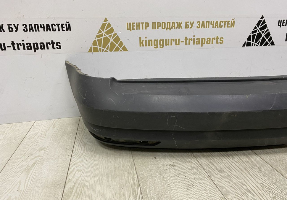 Бампер задний Volkswagen Caddy 4 2015 OEM 2K5807421F Бампер задний Volkswagen Caddy 4 2015 OEM 2K5807421F